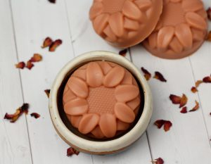 Cold process soap recipe for rose clay face soap