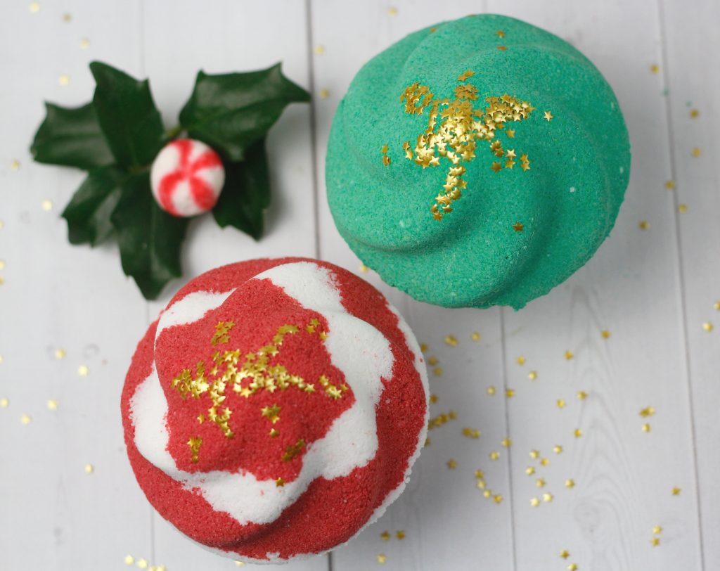 Red and green holiday cupcake bath bombs